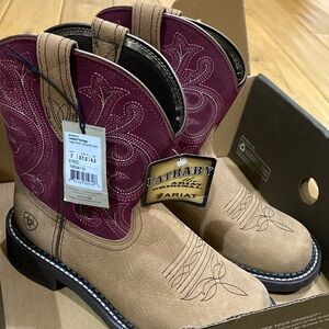 Women’s Ariat Fatbaby Heritage copper kettle Burgandy cowgirl Western Boots 7 b